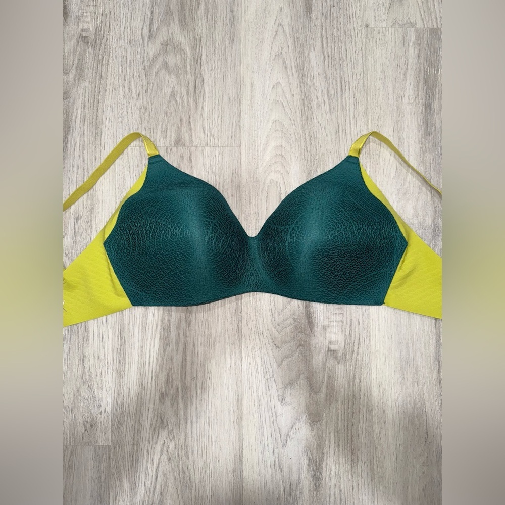 NWT KNIX Contour Lace Bra